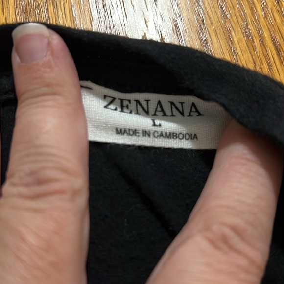 Black Zenana Shirt- Size Large - Picture 5 of 5